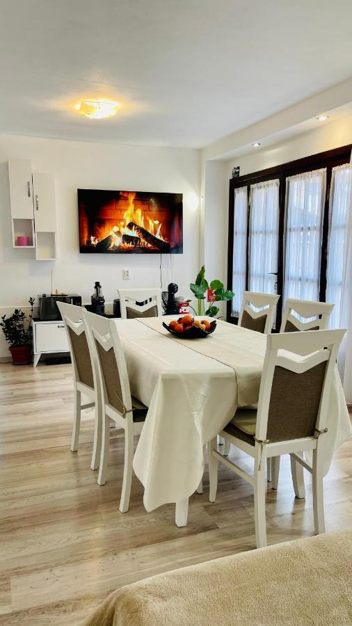 Leto House Apartment Târgu Jiu Екстериор снимка