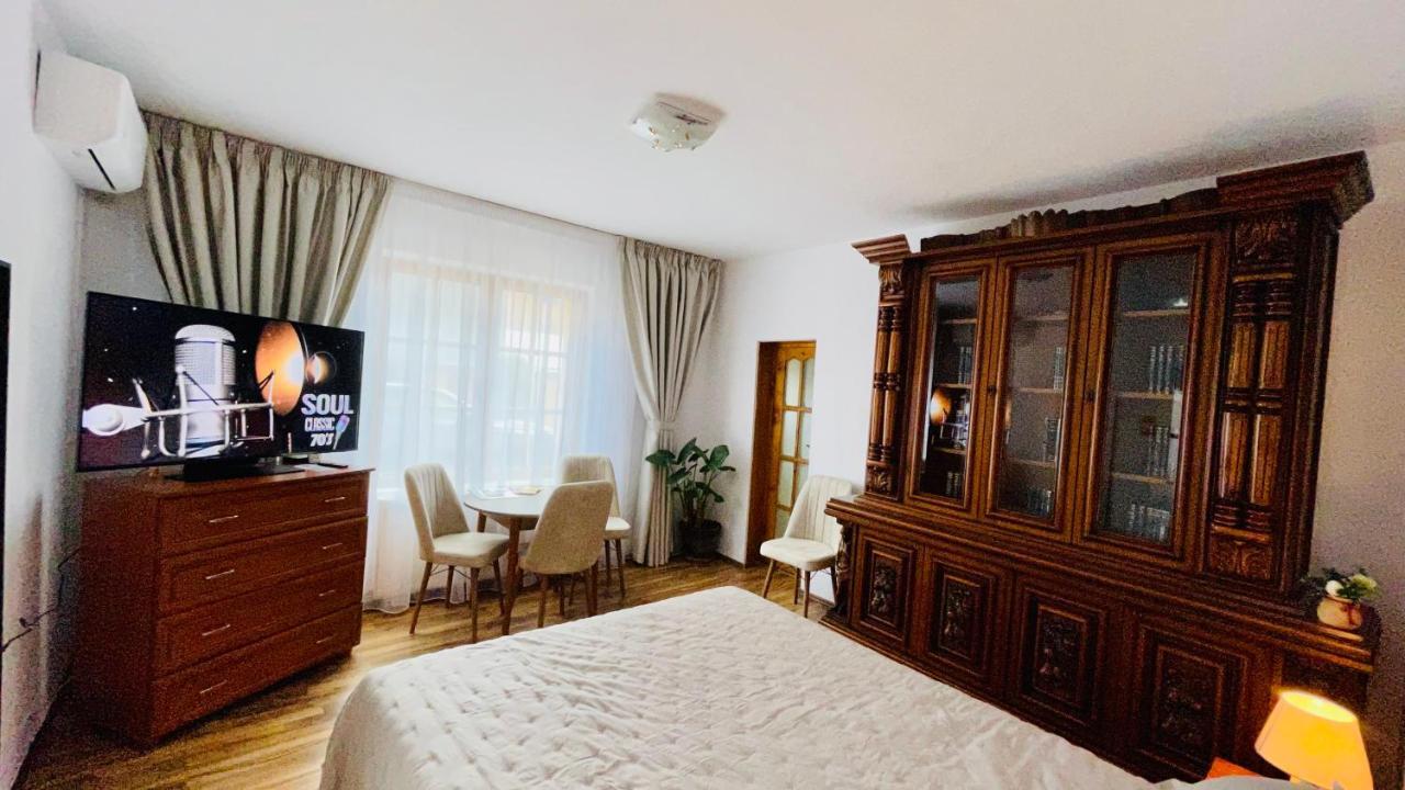 Leto House Apartment Târgu Jiu Екстериор снимка