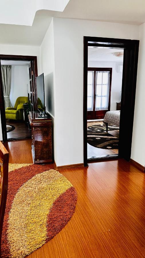 Leto House Apartment Târgu Jiu Екстериор снимка
