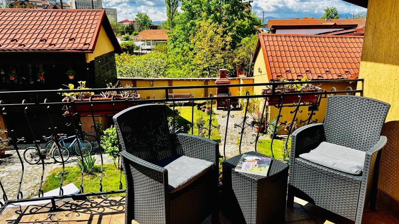 Leto House Apartment Târgu Jiu Екстериор снимка