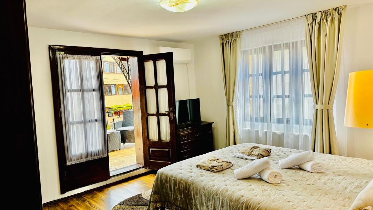 Leto House Apartment Târgu Jiu Екстериор снимка