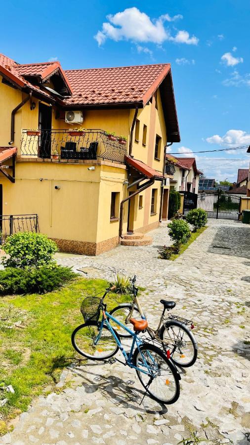 Leto House Apartment Târgu Jiu Екстериор снимка